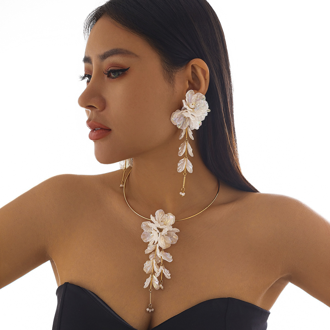 White Orchid Necklace