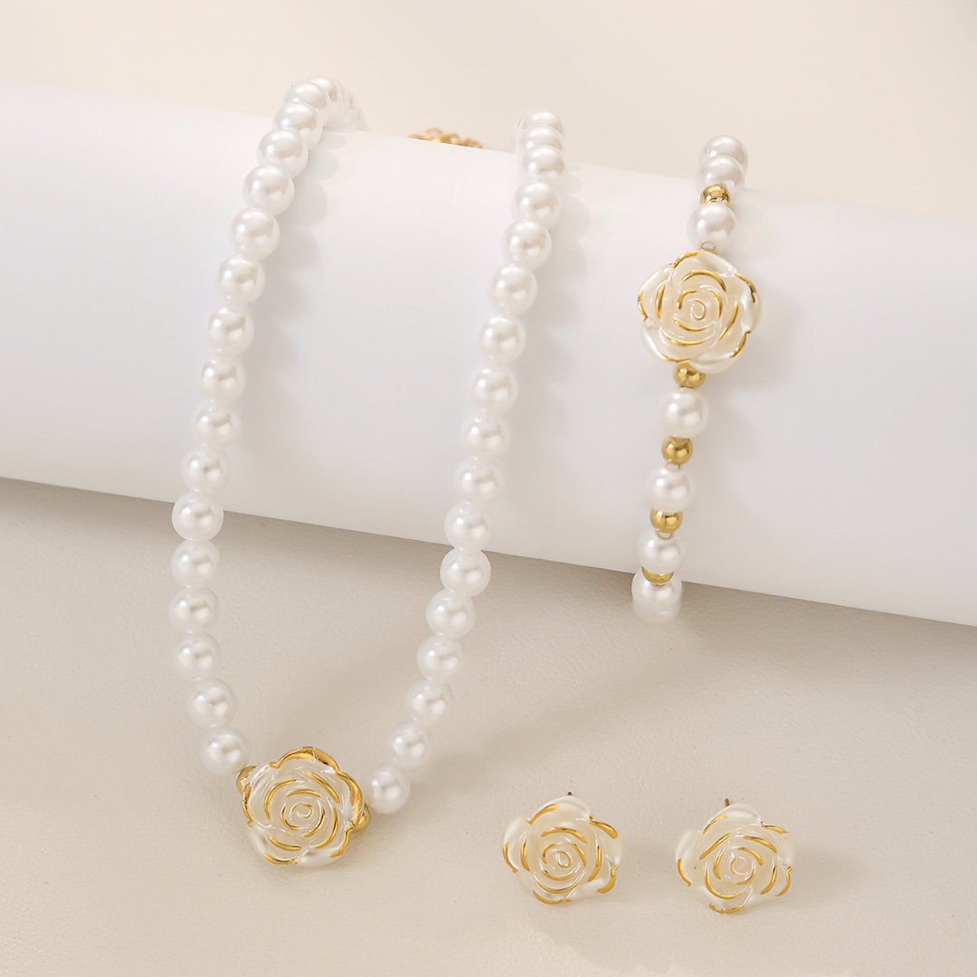 Camellia Pearl Set