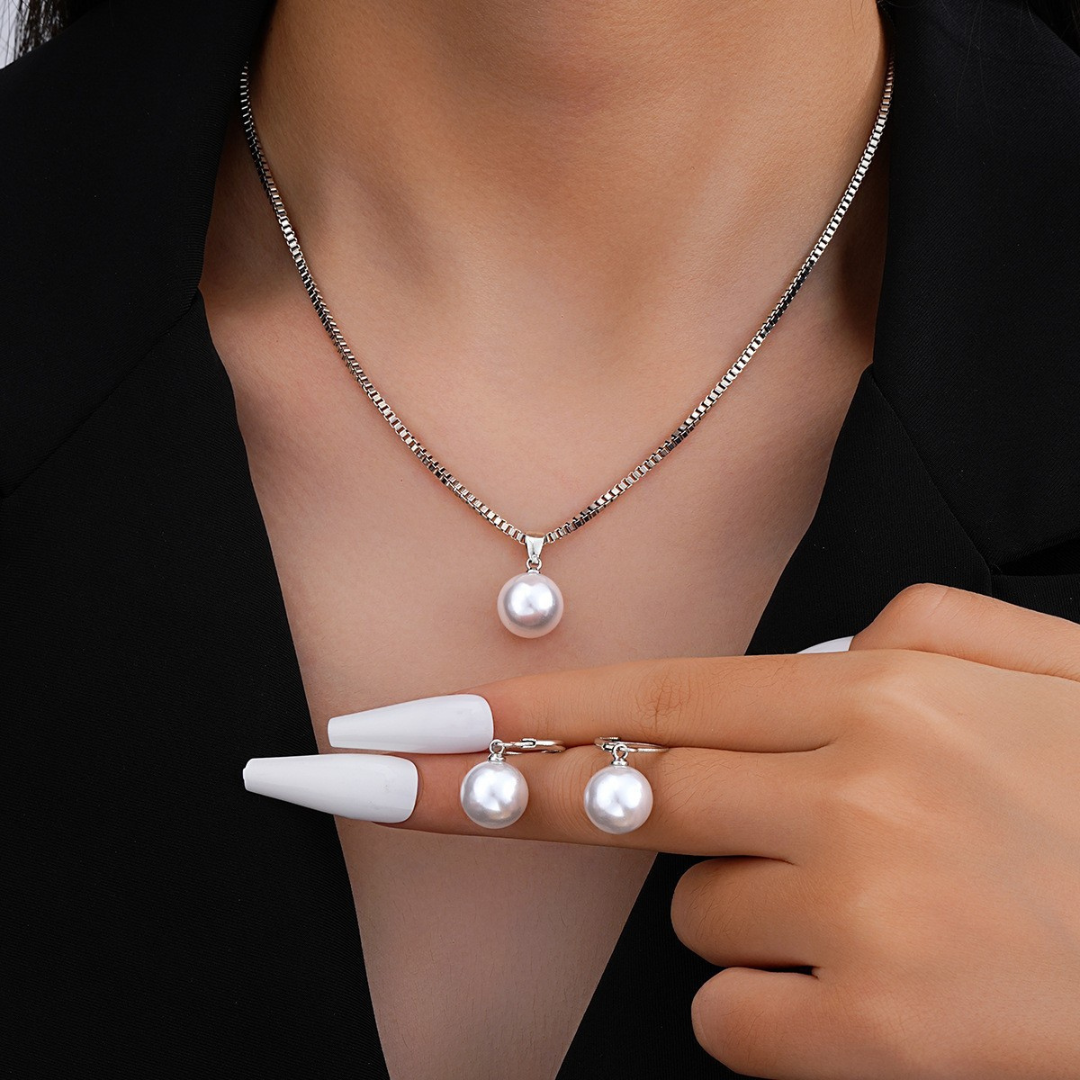Ivory Pearl Set