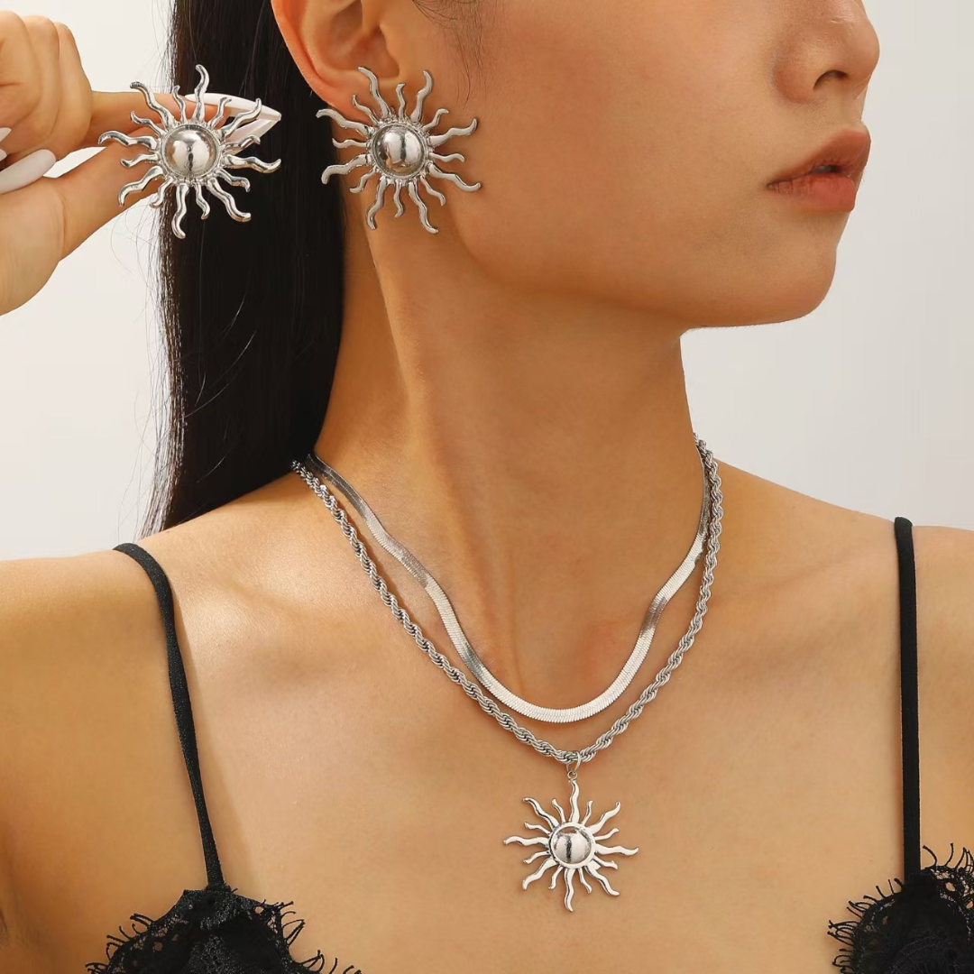 Sunlit Charm Set