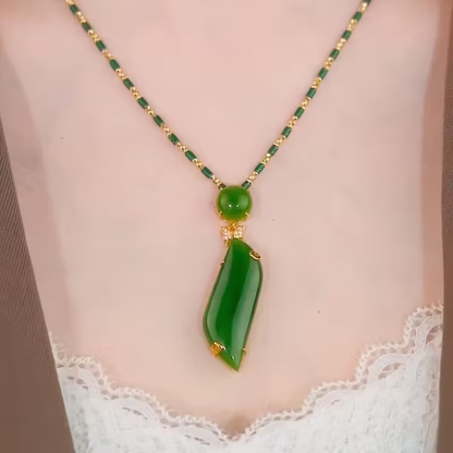 Jade Whisper Set