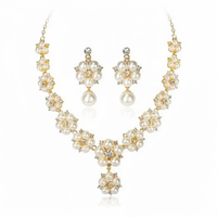 Regal Laurel Set