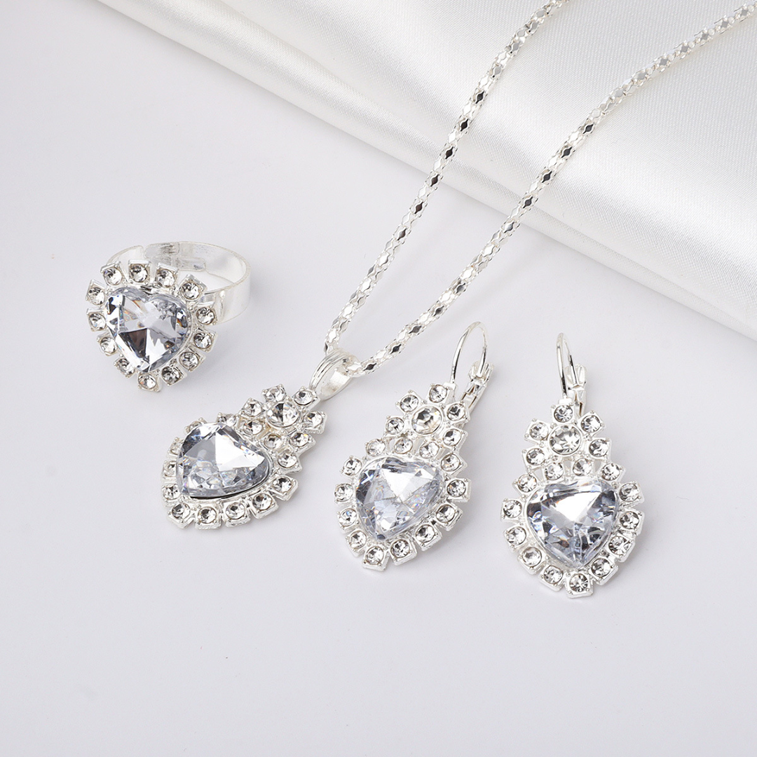 Crystal Amour Set