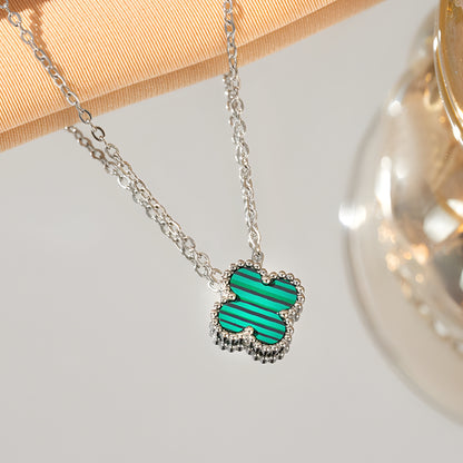 Luxe Clover Pendant