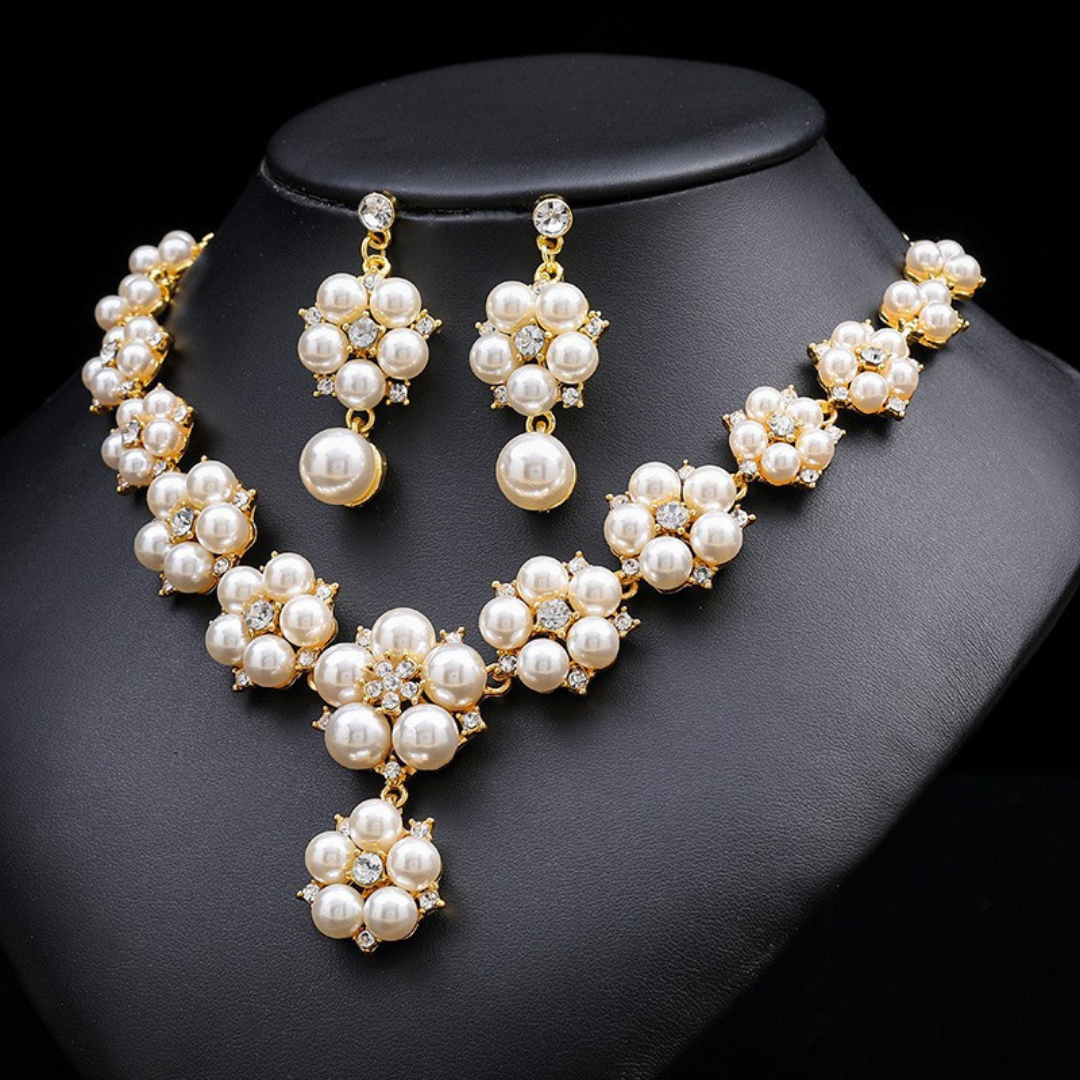 Regal Laurel Set