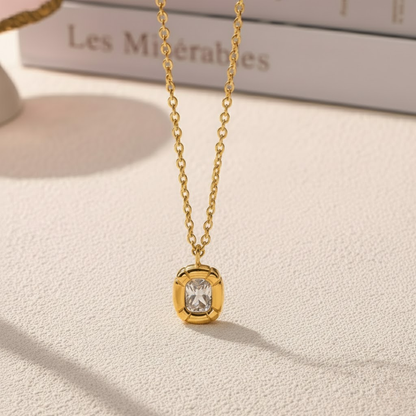 Oval Radiance Necklace