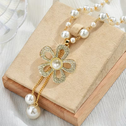 Floral Pearl Necklace