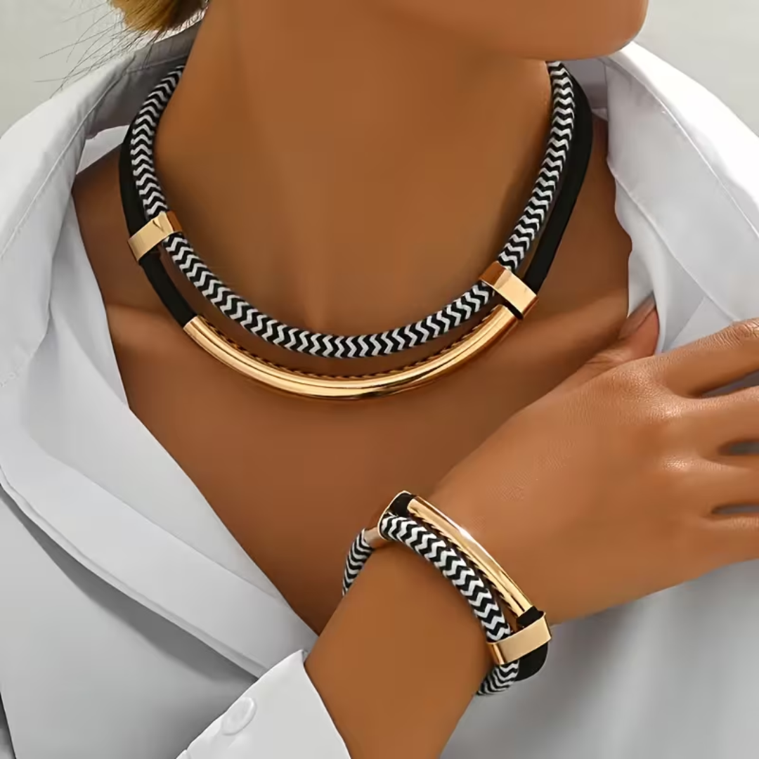 Modern Royale Set