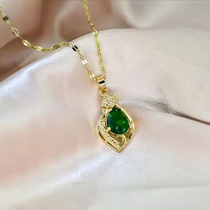 Emerald Allure Necklace
