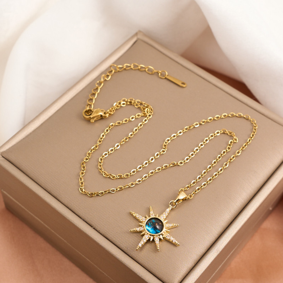 Laurel Heirloom Necklace