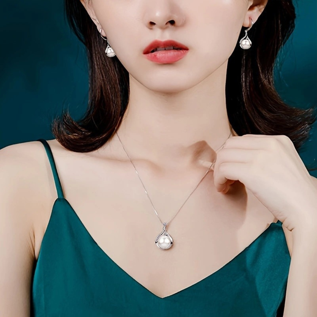 Pearl Whisper Set