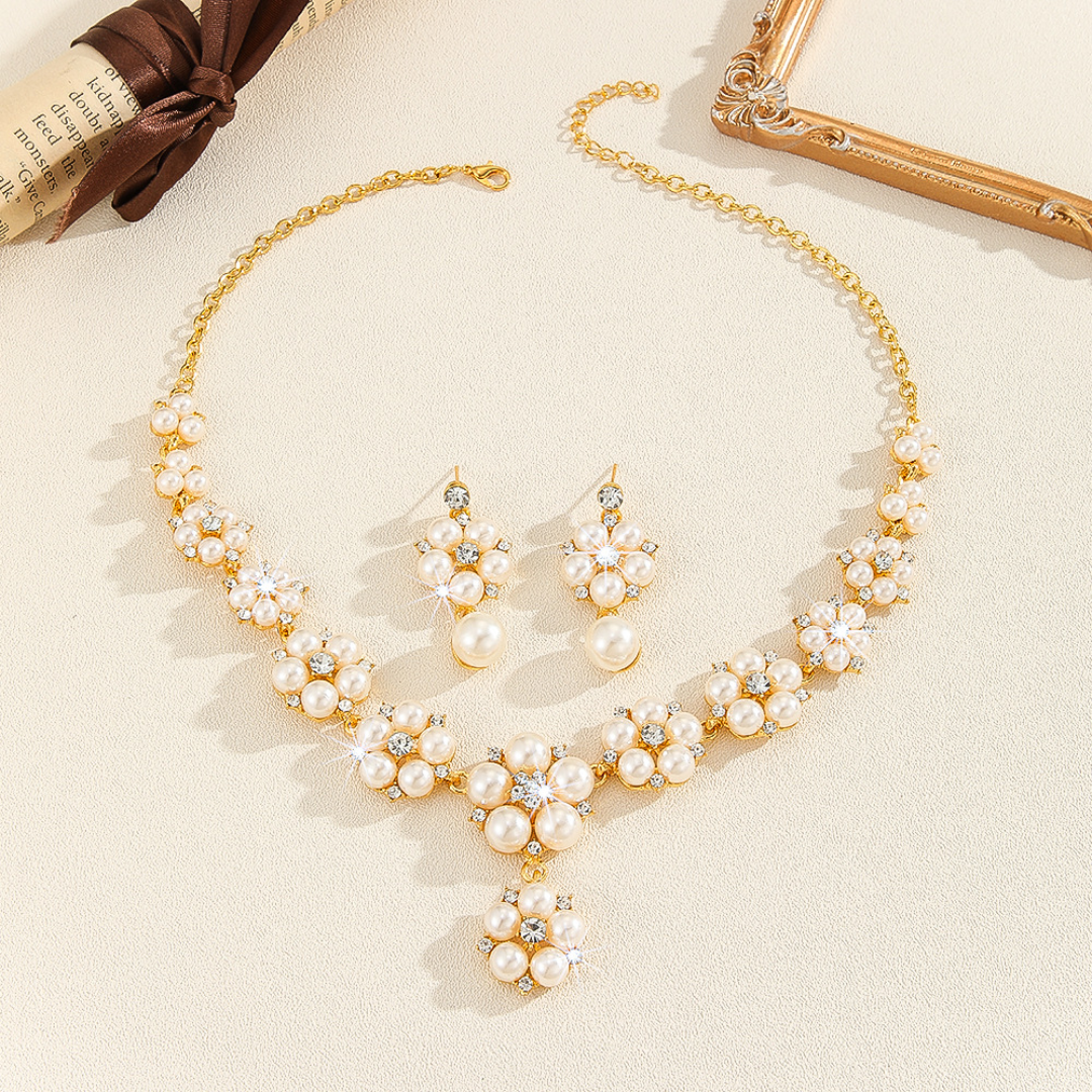 Regal Laurel Set