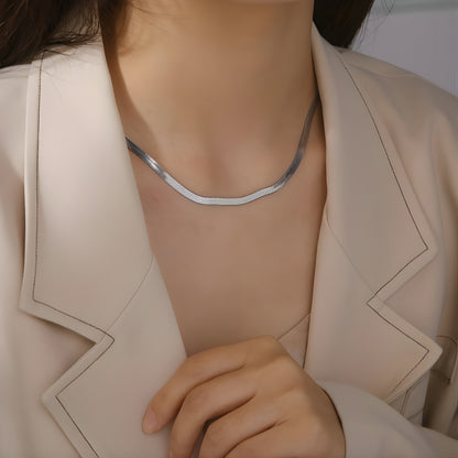 Silvra Edge Necklace