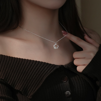 Regal Luster Necklace