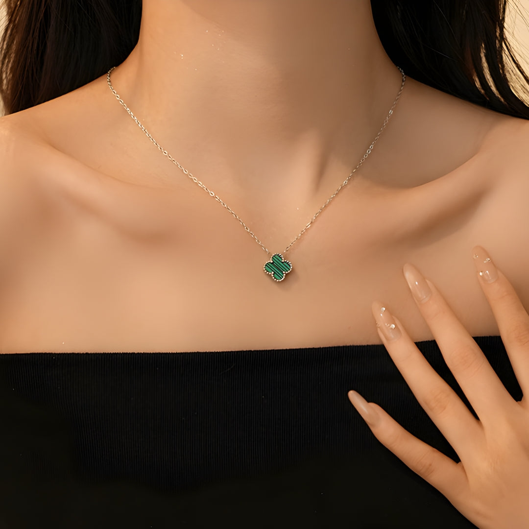 Luxe Clover Pendant