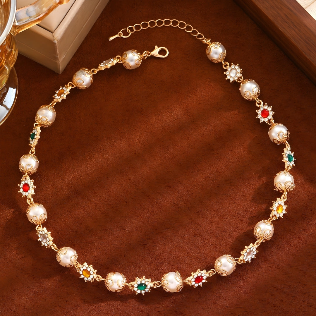 Luna Pearl Necklace