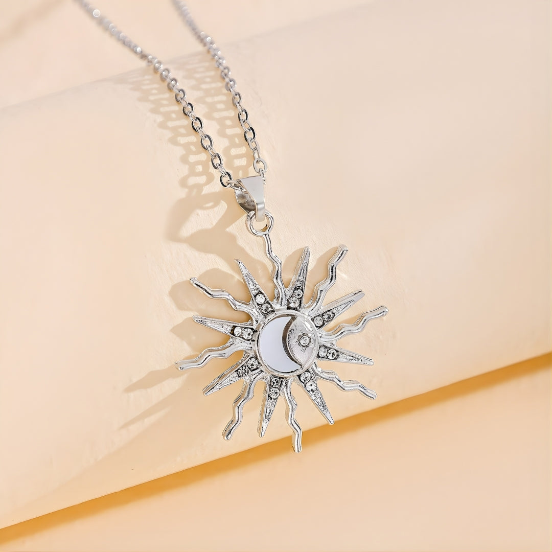 Noir Soleil Necklace