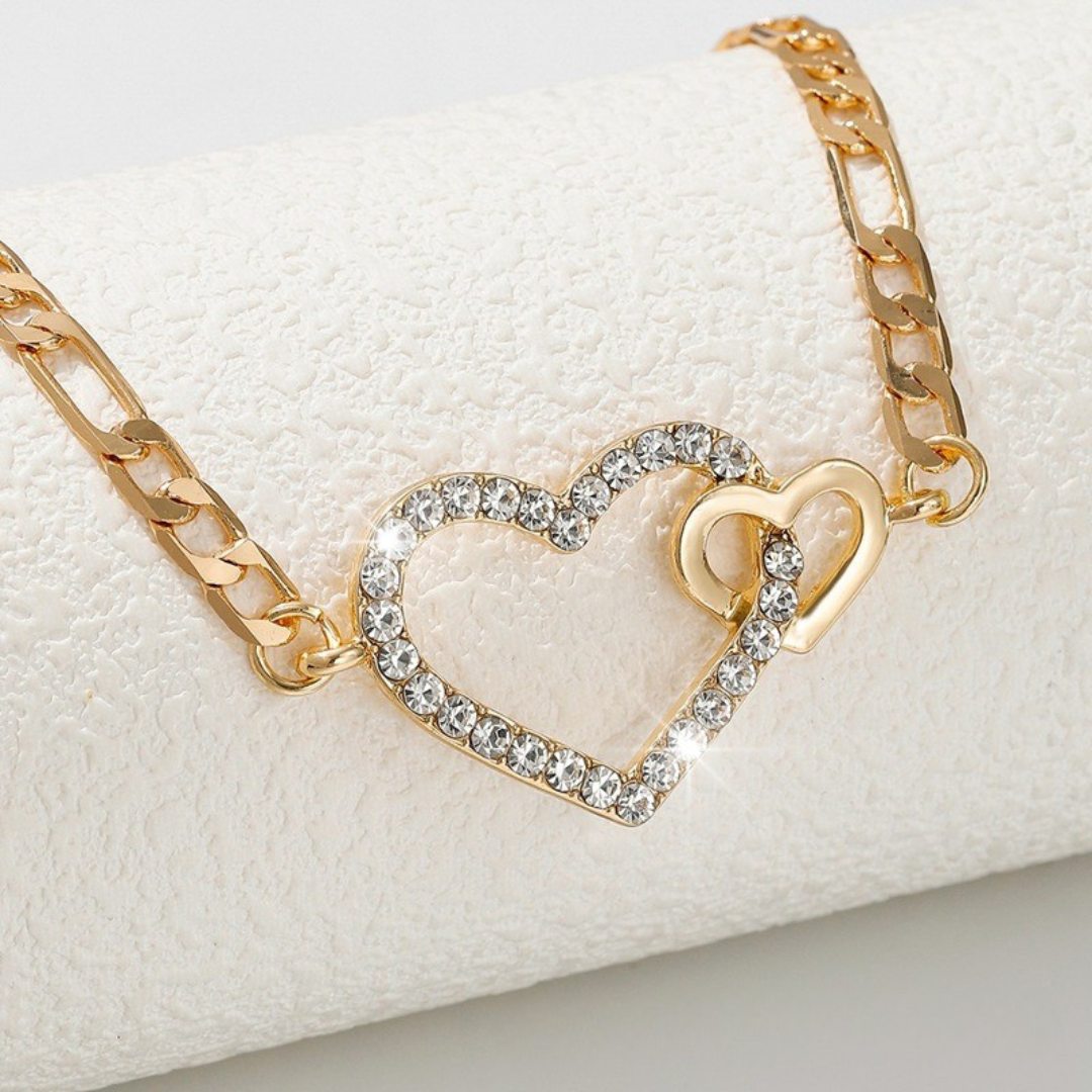 Lustre Embrace Necklace
