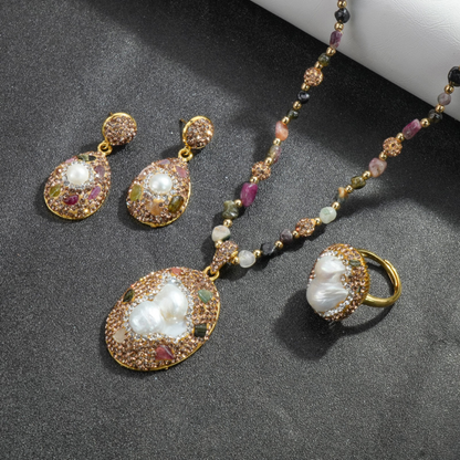 Nacre Luxe Necklace