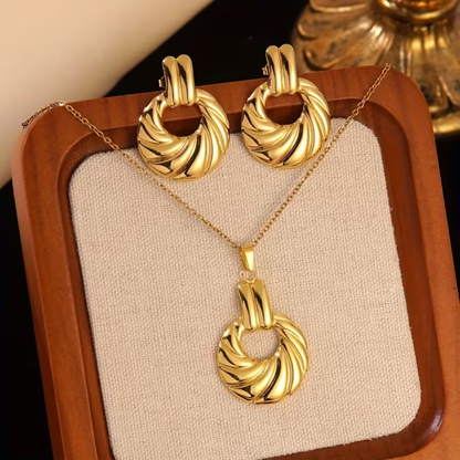 Radiant Twist Set