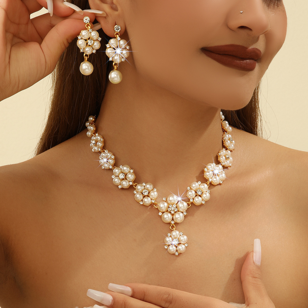 Regal Laurel Set