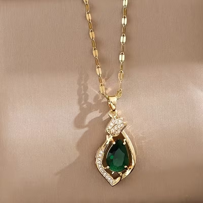Emerald Allure Necklace