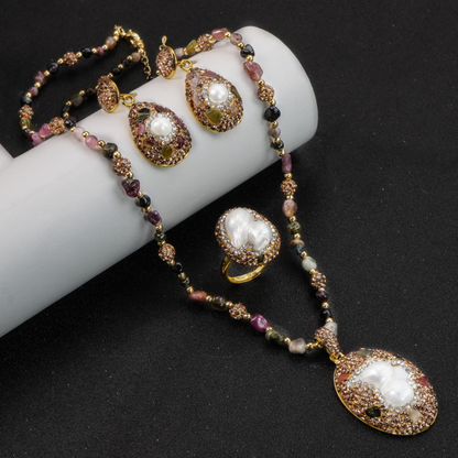 Nacre Luxe Necklace