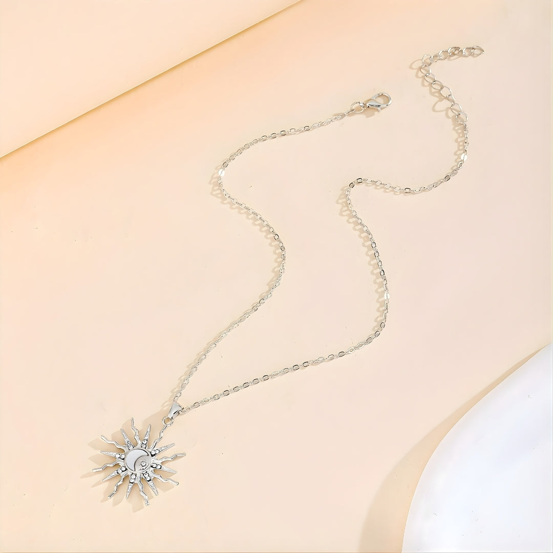 Noir Soleil Necklace