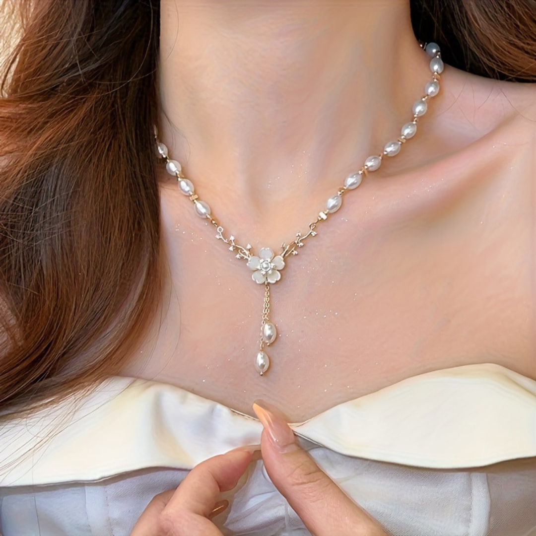 Blossom Pearl Neckace