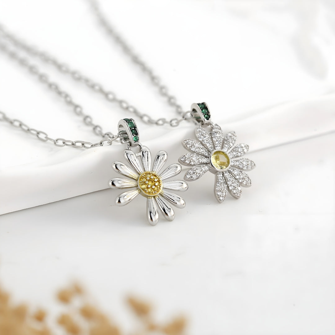 Nova Chrysanthemum Pendant