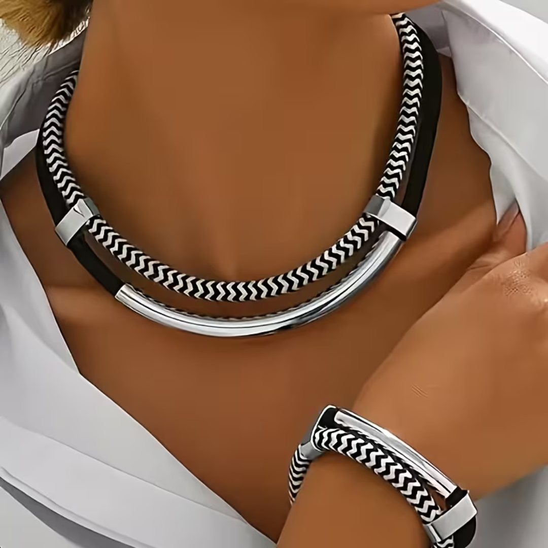 Modern Royale Set