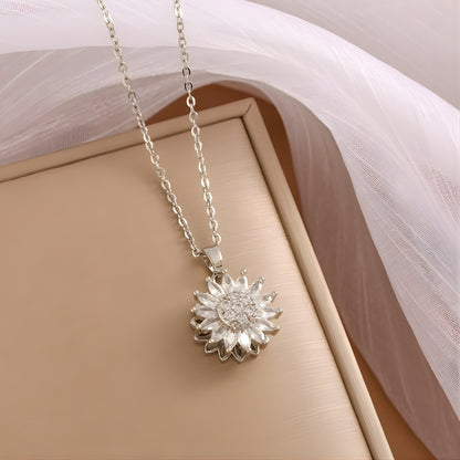 Eclat Soleil Necklace