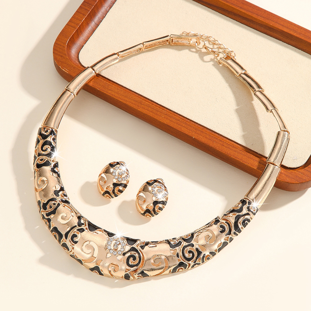 Royal Filigree Set