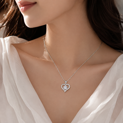 Heart Gleam Necklace