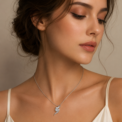 Vionne Spark Necklace