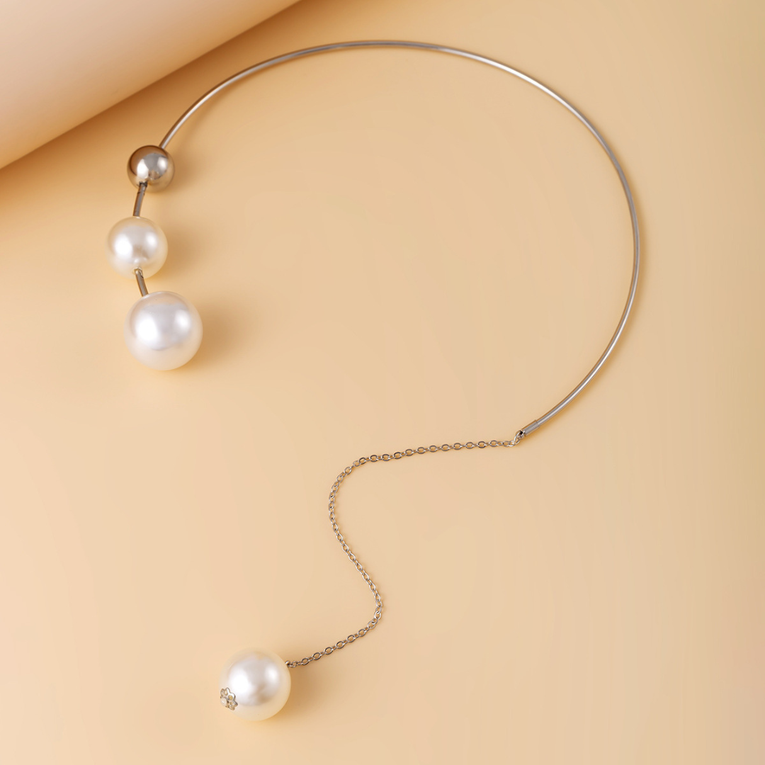 Nordic Pearl Necklace