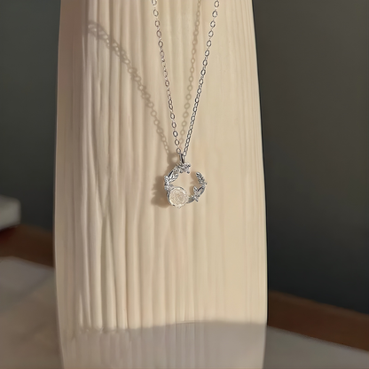 Regal Luster Necklace