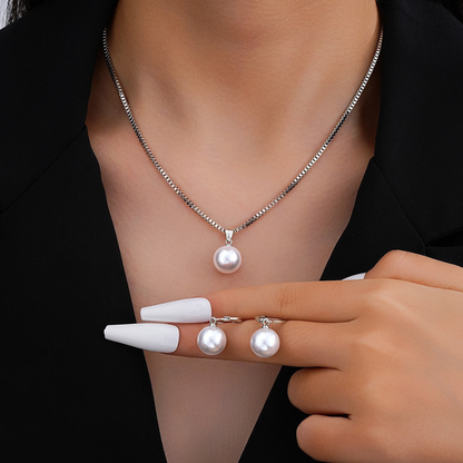 Ivory Pearl Set
