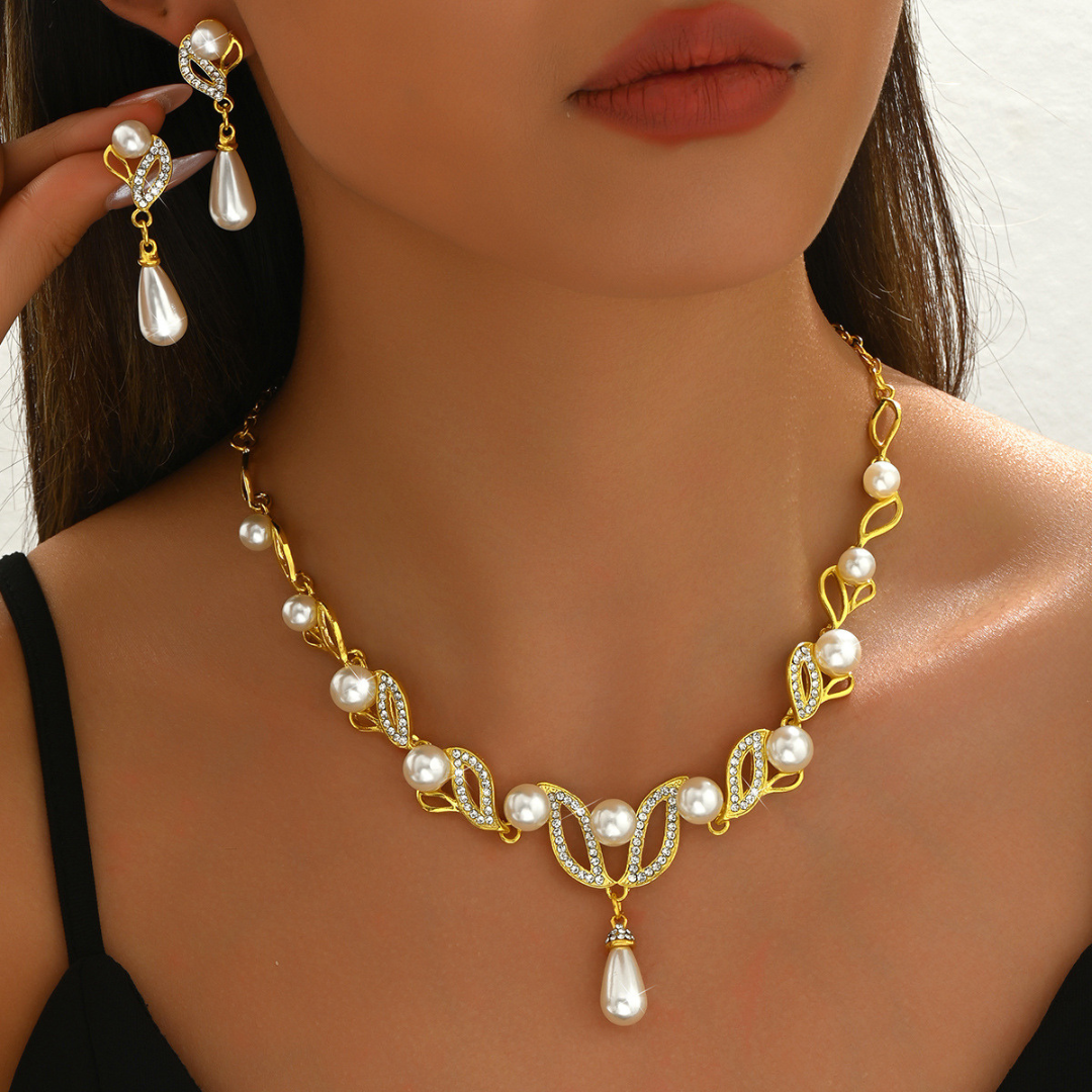 Regal Laurel Set