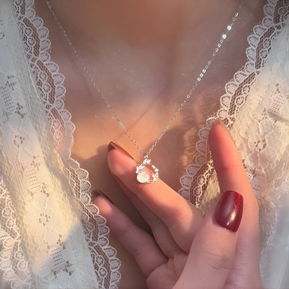 Regal Luster Necklace