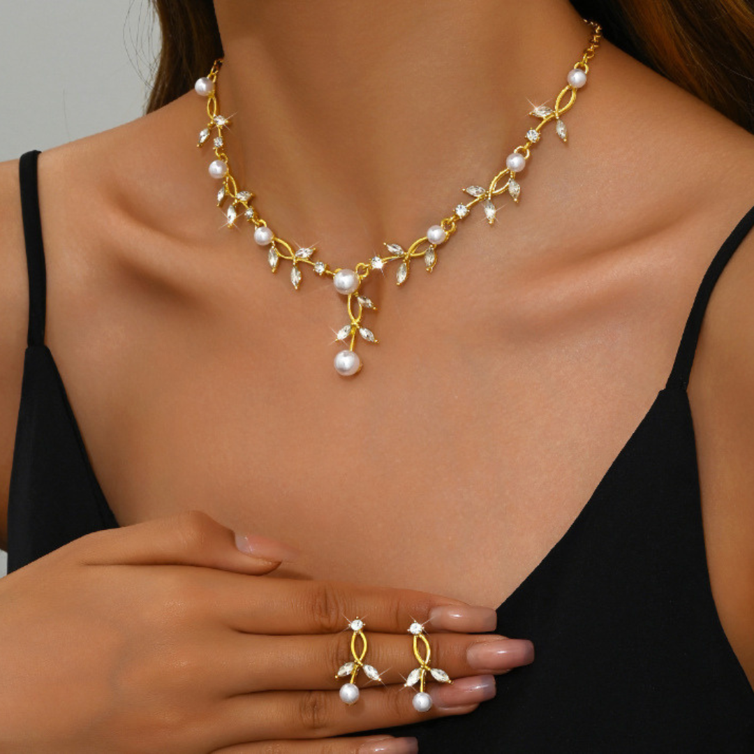 Regal Laurel Set