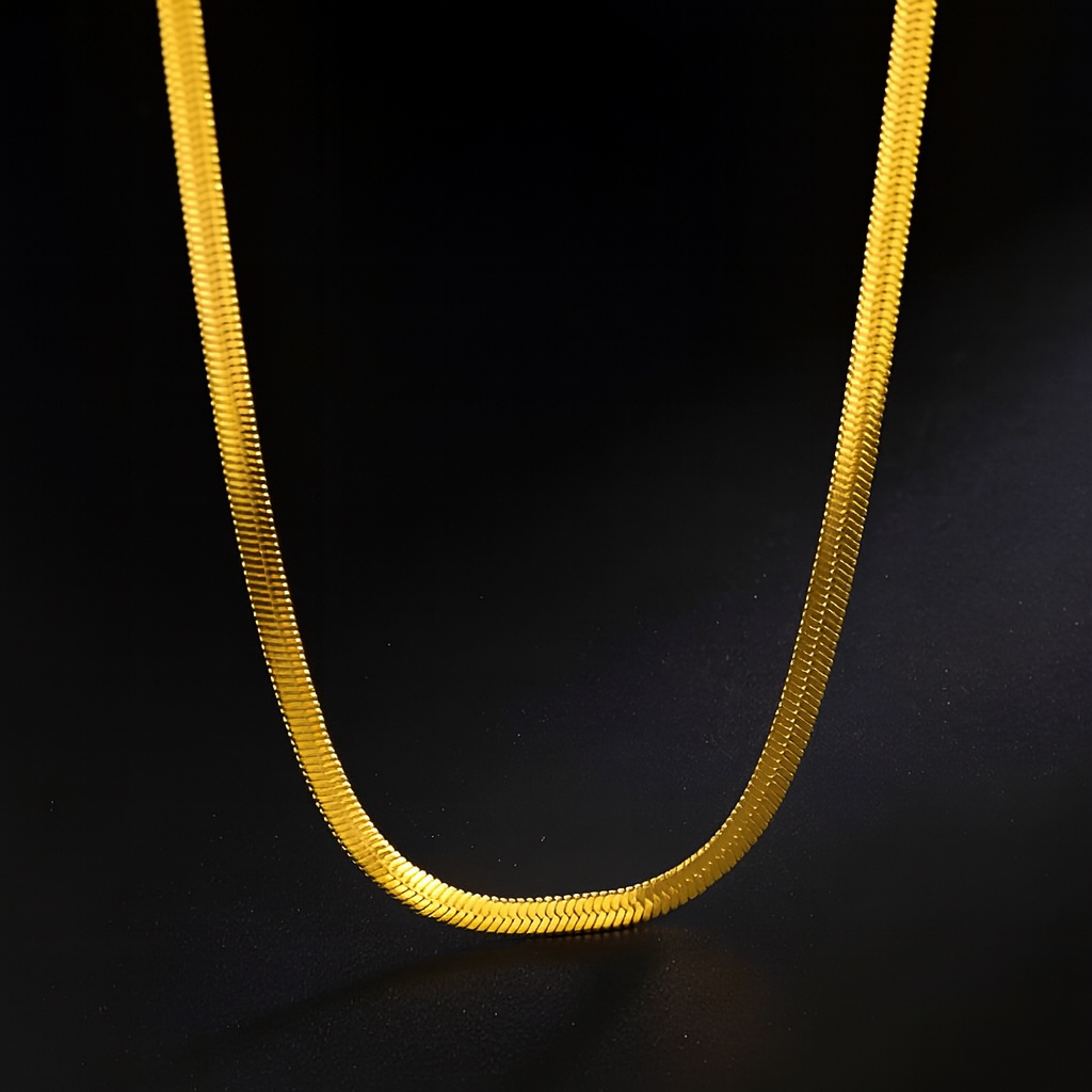 Silvra Edge Necklace