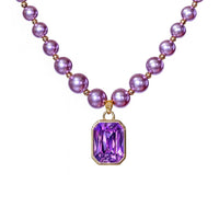 Gleaming Pearl Necklace
