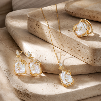 Ethereal Pearl Set